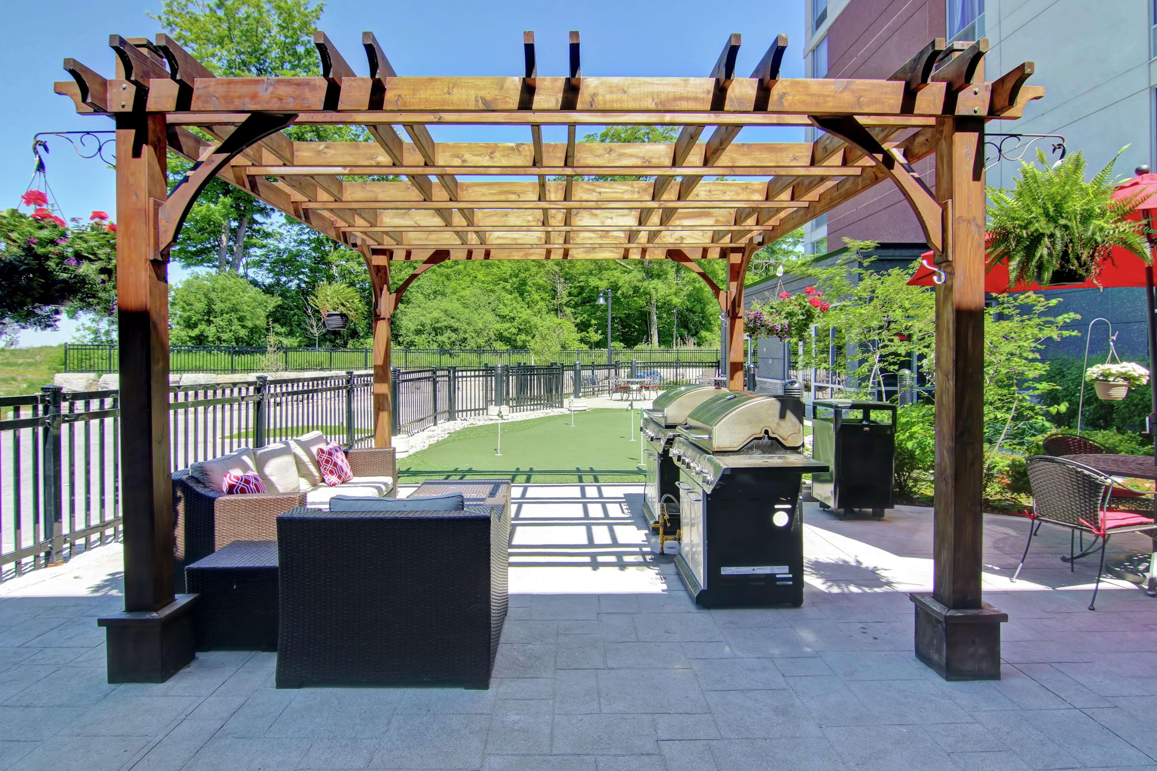 Homewood Suites By Hilton Toronto-אייקס מראה חיצוני תמונה